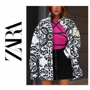 NWT Zara Blogger’s Favorite Printed Quilted Oversized Sweatshirt Jacket, Medium